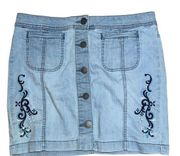 Romeo & Juliet Couture Denim Jean Skirt Size M button front embroidered Y2K Mini