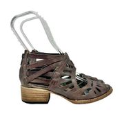 Freebird Ponce Leather Laser Cut Block Heel Boho Distressed Sandals Brown Sz 6