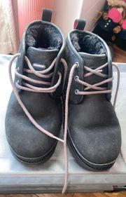 UGG Neumel Boot