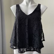 Decree Women’s Lace Crop Top Size Small