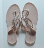 Qupid Women's Thong Sandals Shoes Size 8 Embellished Casual Flat