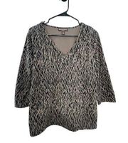 Dana Buchman 3/4 Sleeve Patterned V-Neck Top