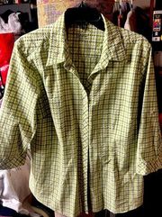 Women’s 2x green seersucker blouse