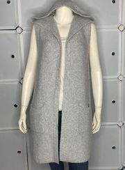 TAHARI Gray Wool Blend Open Front Hooded Sleeveless Cardigan Size Medium