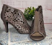 New | Versona Gray Laser Cut Open Toe Heels | Women’s US SIZE 8
