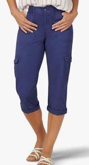 Women's Misses Relaxed Fit Austyn Knit Waist Cargo Capri Pant