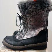 Lane Bryant water snow boots fur tie size 9 W