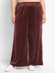 Lane Bryant Velour Wide Leg Pant Size 14/16 NWT