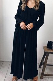 Esther & Co Black Long Jumpsuit Size 4 Brand New