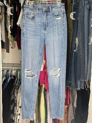 medium wash  mom jeans 00