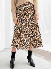 & Other Stories Leopard Jaguar 🐆 Print Bias Midi Skirt 4