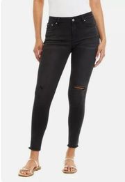 NWT  Juniors Mid-Rise Skinny Black Distressed Jeans Size 11