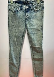 Bullhead Skinniest Jeans