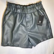 NWT  COLLECTION Gray Faux Leather Shorts Women Size‎ S