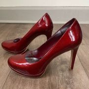 BCBGeneration  Red Flecked Patent Leather Pump High Heels ~ Women’s Size 7B