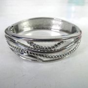 Silver Tone Twisted Rope Detail Open Work Hinged Bangle Chunky Modern Fun Funky