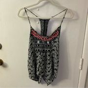 Black/White Floral Tribal Handkerchief Hem Tank Size M