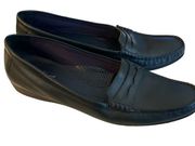 Auditions ladies navy blue leather comfort style retro loafers size 11M