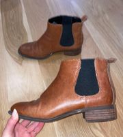 Chelsea Boots