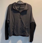 Quarter Zip Pull Over