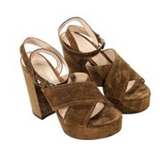 GIANVITO ROSSI Bebe Platform Suede Sandals in Brown Size 7