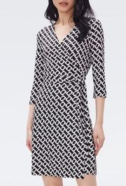 Diane Von Furstenberg 100% Silk Wrap Dress