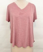 Mod Ref Women's Essential Short Sleeve V-Neck Shirt w/ Back Pleat  mauve