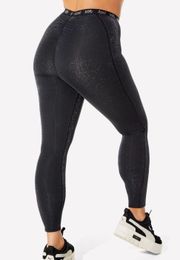 Spotlight Shaping Ruched Legging