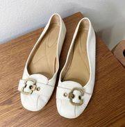 naturalizer white cream gold buckle leather flats size 8N