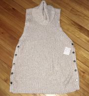 Ivory Comb Sleeveless Sweater Sz M