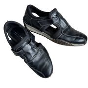 Kenneth Cole Reaction Womens 10 Black Sporty Leather Sandals Velcro