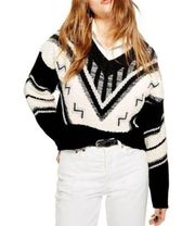 Topshop Aztec Rock & Roll Crop Sweater Black White V-Neck Boxy Fall Size 8
