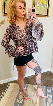 VICI NWT  Pumpa Leopard Ruffle Top Size Small