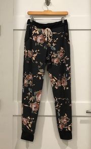 7th And Ray Boutique Brand Floral Joggers