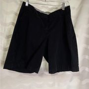 Black Caroline size 6 crown and ivy shorts