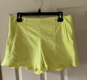 Size 8 1 State Yellow Shorts