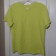 NEW balance t shirt medium