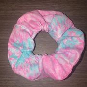 Handmade SCRUNCHIES 3/$8 or 5/$11!