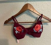PINK Victorias Secret Embroidered Bralette Size Small NWT