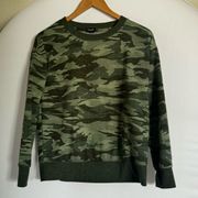 Splendid camo sweatshirt XS