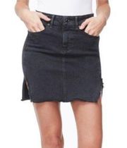 Good American The Bombshell Frayed Denim Miniskirt 0/25 Black