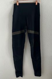 Onzie Black Metallic Active Legging Athleisure Workout Small/Medium