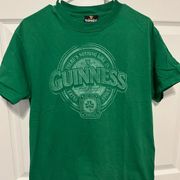 Guinness green short sleeve shirt size medium