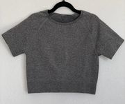 NWT Halara Fitted Short Sleeve Crop Top in Heathered Gray