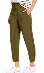Dolphin Hem Lightweight Cropped Trousers Olive Green Size Small