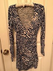 women’s black/ivory animal print V neck ruched wrap dress