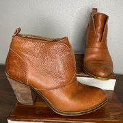 Ehllen Distressed Tan Ankle Boots Size 8.5