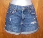 Old Navy  High-Rise O.G. Straight Ripped Jean Shorts Size 6 NWT