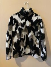 Eddie Bauer  1/4 Zip Beige/White & Black Camo Sherpa Jacket Women's Size Small