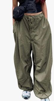 Green Baggy Cargo Pants  